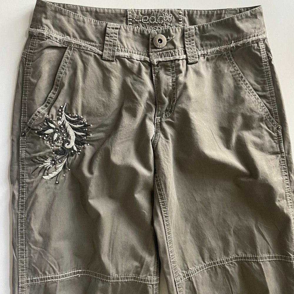 EDC By Esprit Women Stylish Embroidered Green Cargo Pants